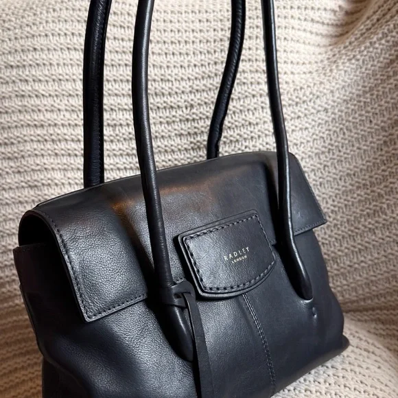 Radley London Burnham Beeches Medium Flapover – Dark Navy Dust Bag - Picture 3 of 13